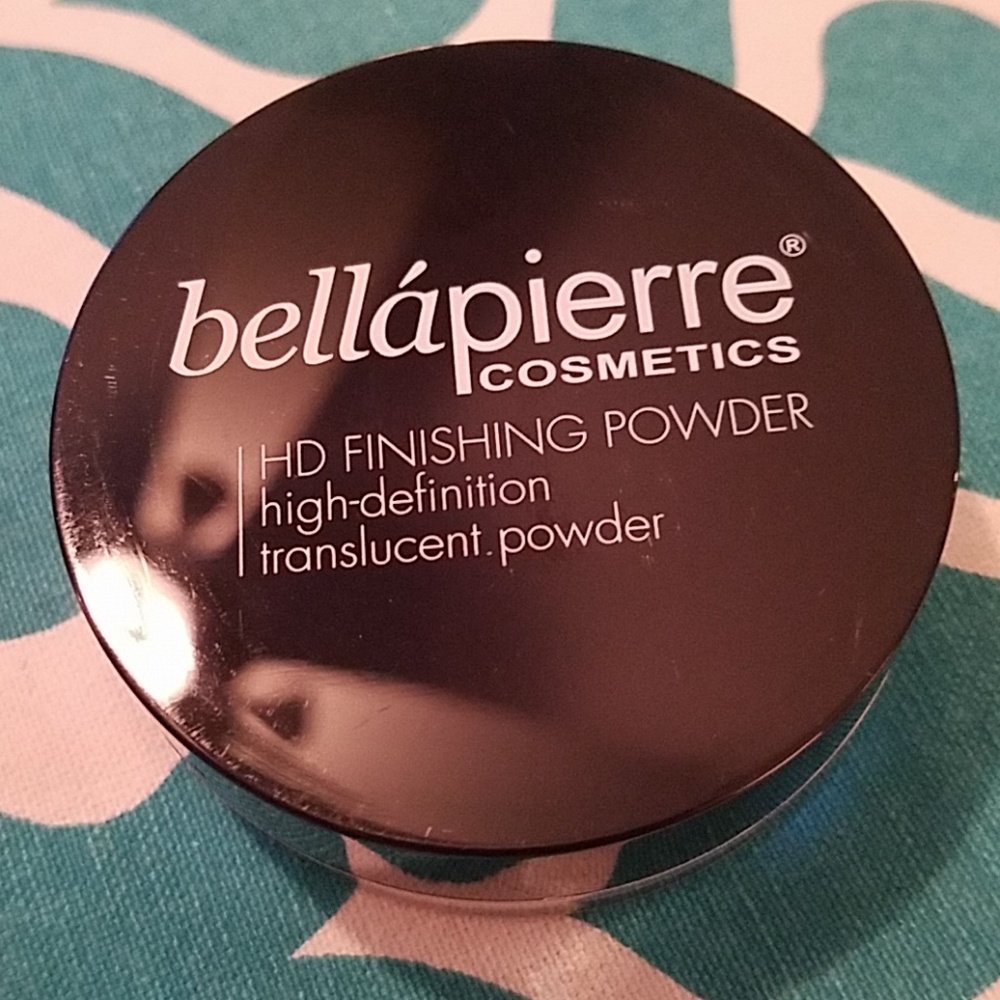 Bellápierre Cosmetics HD finishing Powder
